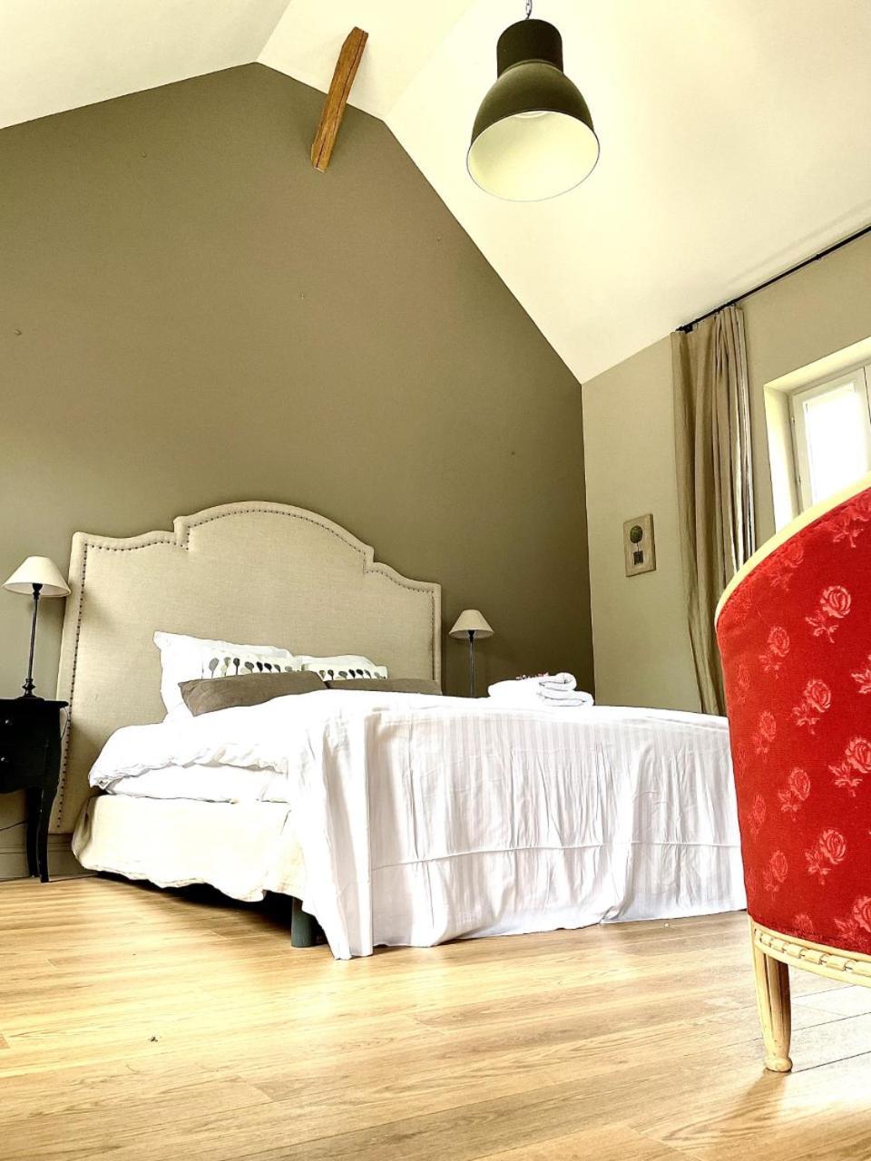 Le Paddock - Chambres Et Table D'Hotes Le Déluge Εξωτερικό φωτογραφία